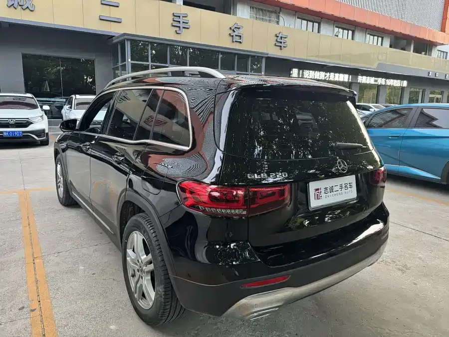 Mercedes-Benz GLB-Class Mercedes-Benz GLB 2023 GLB 200 Dynamic 2023 — миниатюра 2