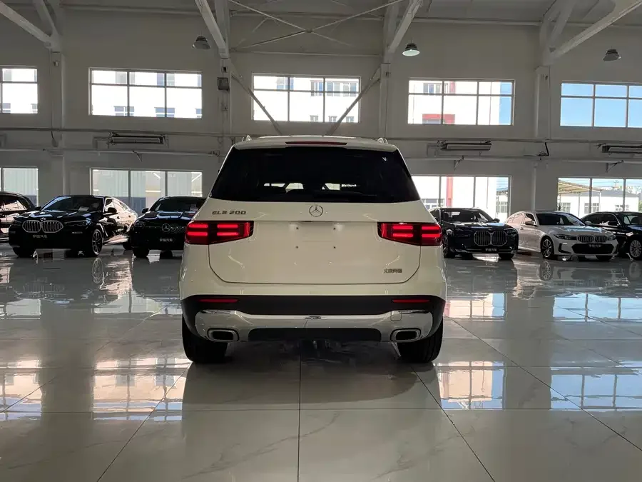 Mercedes-Benz GLB Mercedes-Benz GLB 2024 GLB 200 Dynamic 2024 — миниатюра 2