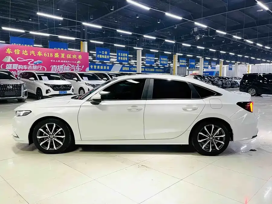 Honda Integra Stylish 2023 240TURBO CVT Smart Edition 2023 — миниатюра 2