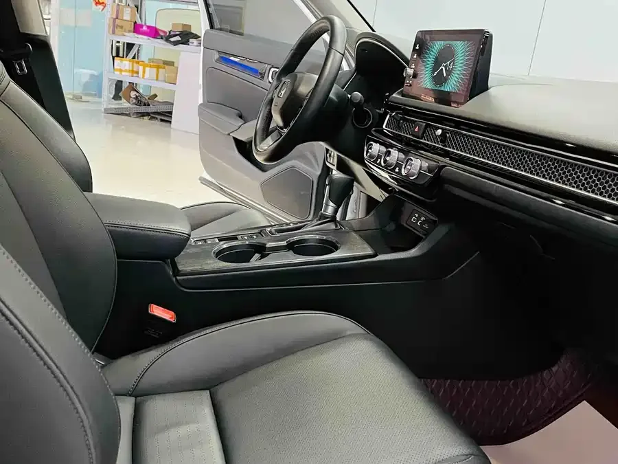 Honda Integra Stylish 2023 240TURBO CVT Smart Edition 2023 — миниатюра 3