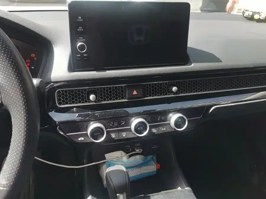 Honda Integra Stylish 2023 240TURBO CVT Leading Edition 2023 — миниатюра 4