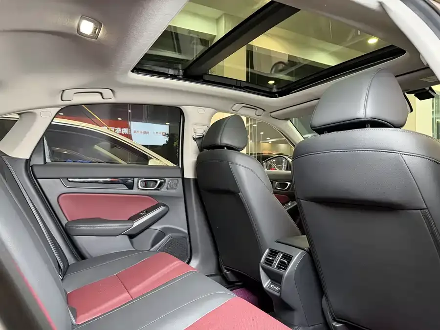 Honda Integra Stylish 2022 240TURBO CVT Exclusive Edition 2022 — миниатюра 5