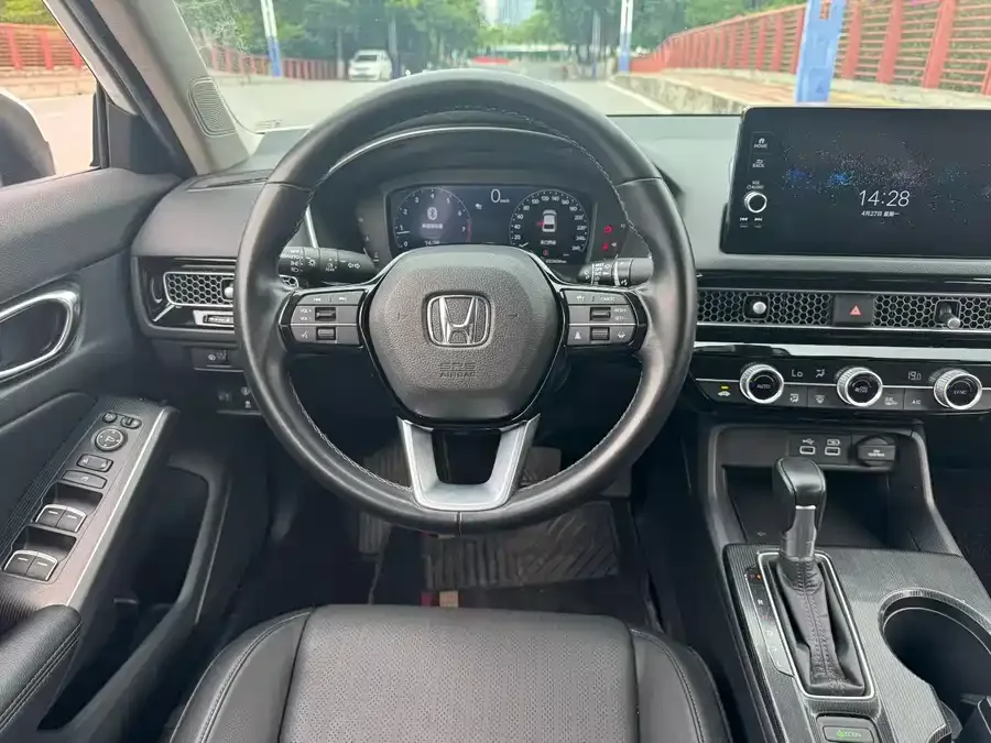 Honda Integra Stylish 2023 240TURBO CVT Deluxe Edition 2024 — миниатюра 3