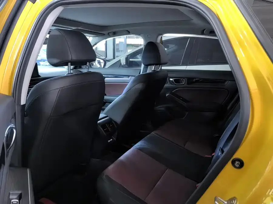 Honda Integra Stylish 2022 240TURBO CVT Exclusive Edition 2022 — миниатюра 3