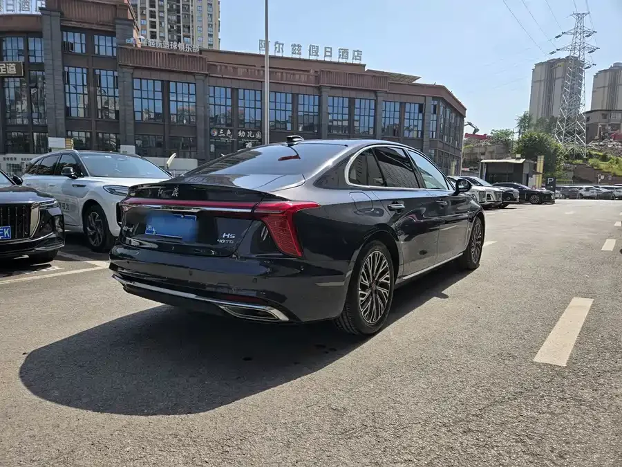 Hongqi H5 Hongqi H5 2023 2.0T Automatic Intelligent Connection Flagship Edition 2024 — миниатюра 2