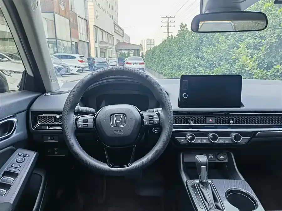Honda Integra Stylish 2022 240TURBO CVT Technology Edition 2022 — миниатюра 3