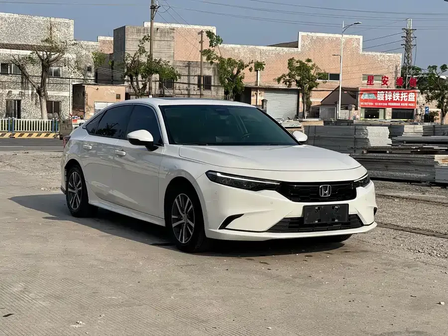 Honda Integra Stylish 2023 240TURBO CVT Deluxe Edition 2024 — миниатюра 3