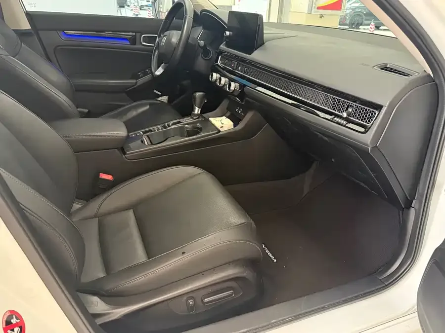 Honda Integra Stylish 2022 240TURBO CVT Fantasy NightLuxury Edition 2022 — миниатюра 3