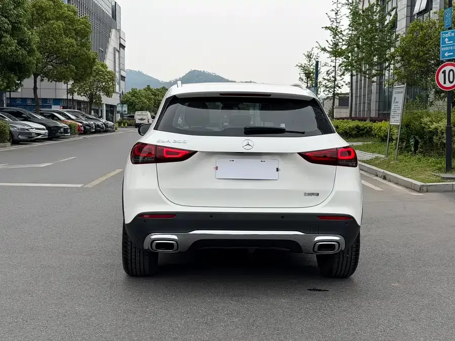 Mercedes-Benz GLA Mercedes-Benz GLA 2022 GLA 200 2022 — миниатюра 4