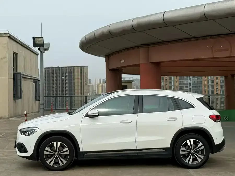 Mercedes-Benz GLA Mercedes-Benz GLA 2023 GLA 220 2022 — миниатюра 3