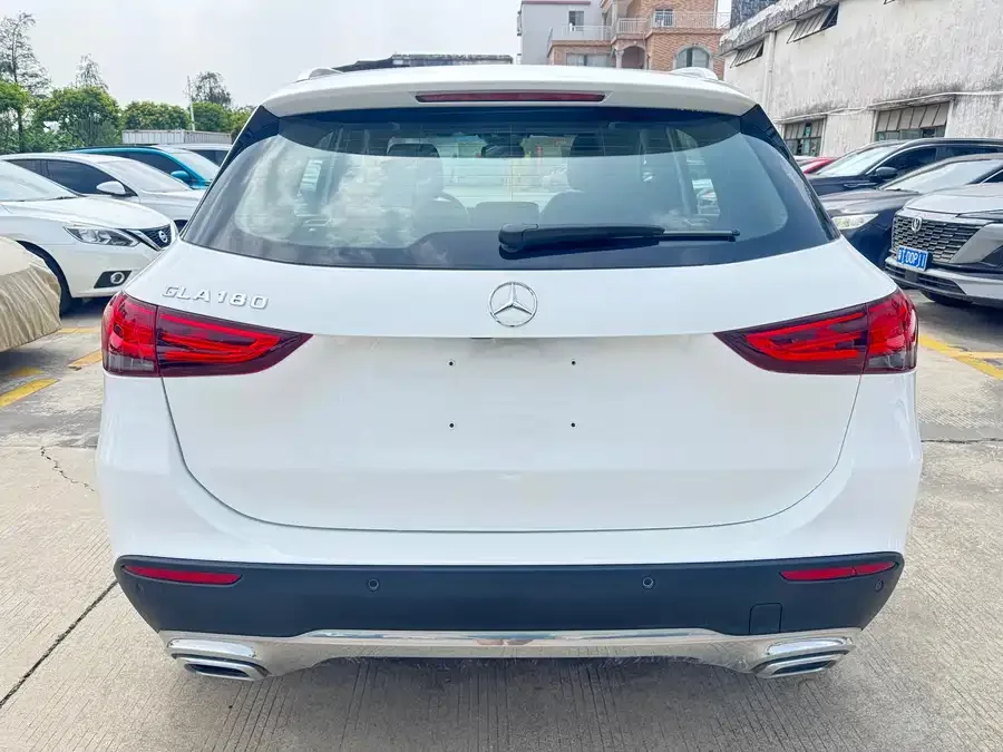 Mercedes-Benz GLA Mercedes-Benz GLA 2022 facelift GLA 180 2022 — миниатюра 2