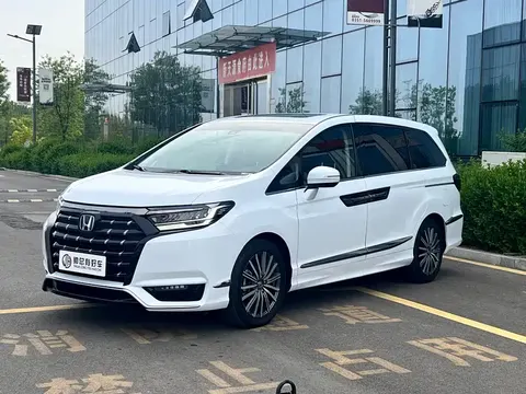 Honda Elysion 2023 купить в Москве