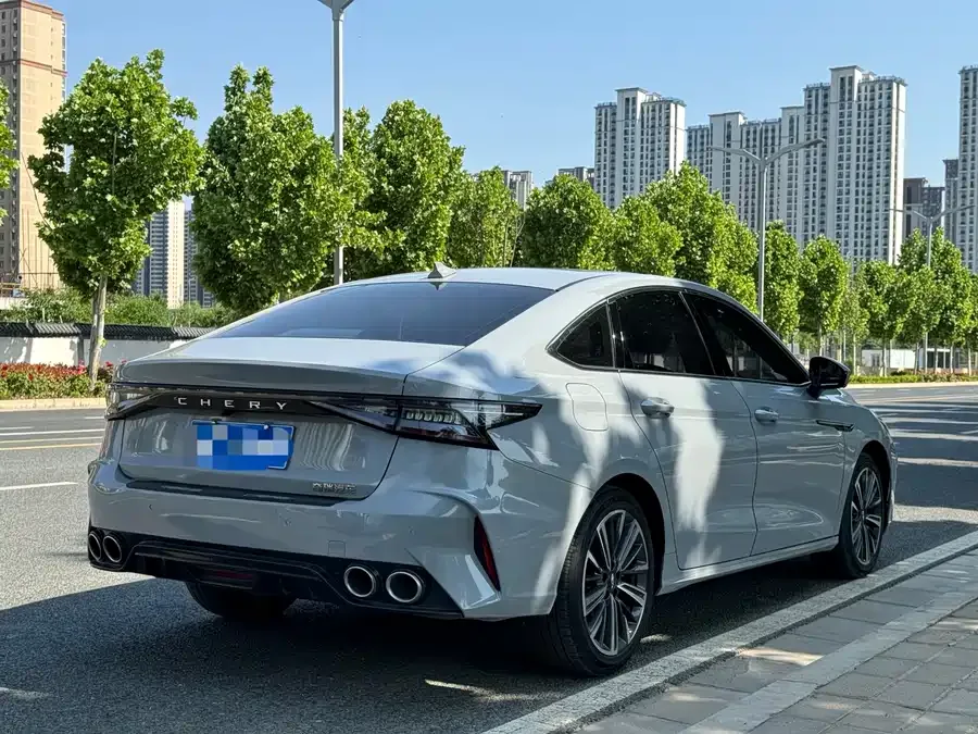 Chery Arrizo 8 Arrizo 8 2024 1.6T DCT Excellence Edition 2024 — миниатюра 3