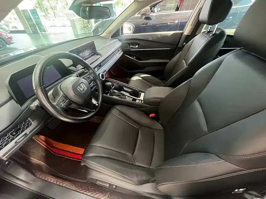 Honda Accord Accord 2024 260TURBO Luxury Edition 2024 — миниатюра 2