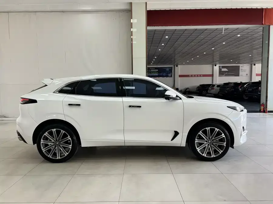 Changan UNI-K Changan UNI-K 2024 2.0T 2WD Global Edition 2023 — миниатюра 4