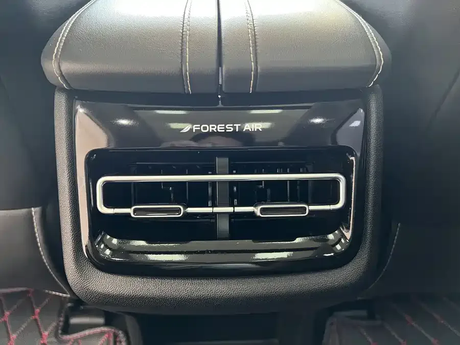 Changan UNI-K Changan UNI-K 2024 2.0T 2WD Global Edition 2023 — миниатюра 5