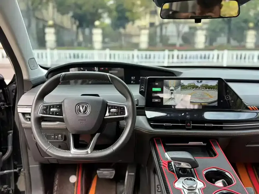 Changan UNI-K Changan UNI-K 2021 2.0T Premium Edition 2022 — миниатюра 4