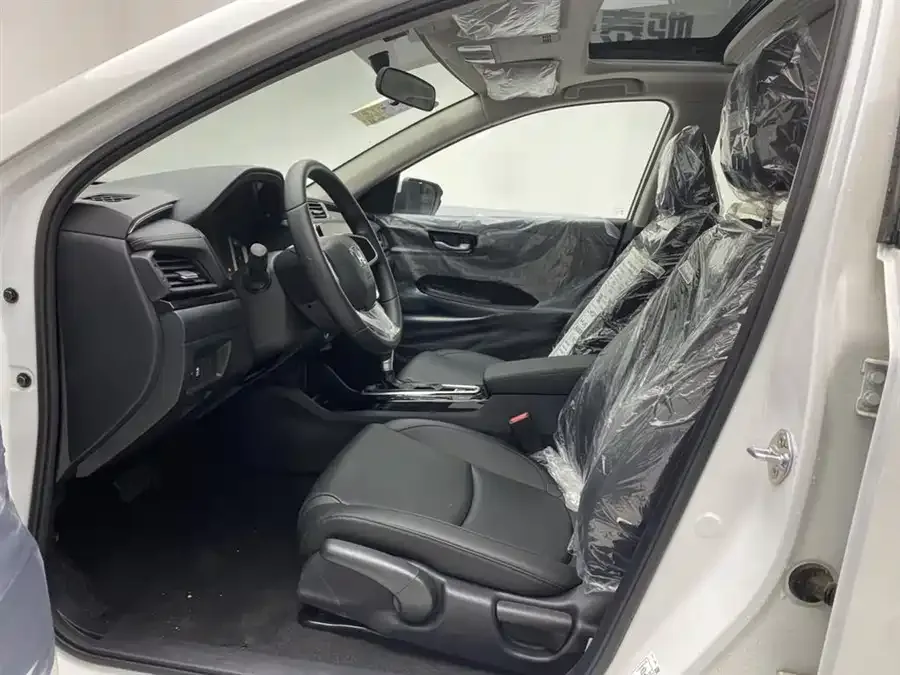Honda Crider Lingpai 2024 180Turbo CVT Smart Edition 2026 — миниатюра 5