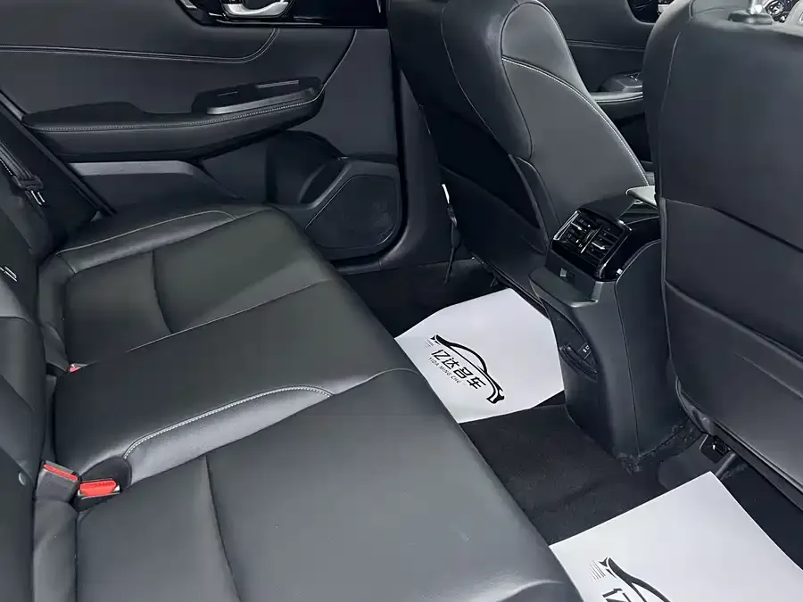 Honda Crider Lingpai 2022 180Turbo CVT Fantasy Night Edition 2022 — миниатюра 5