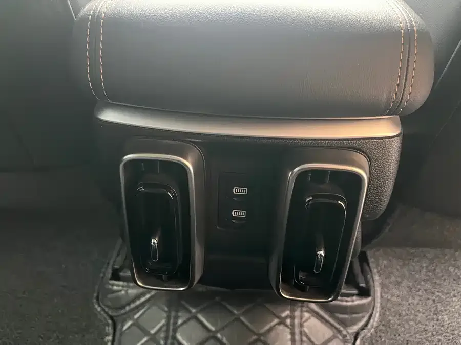 Haval Big dog Haval Big Dog 2022 1.5T DCT 2WD Border Collie Edition 2023 — миниатюра 5