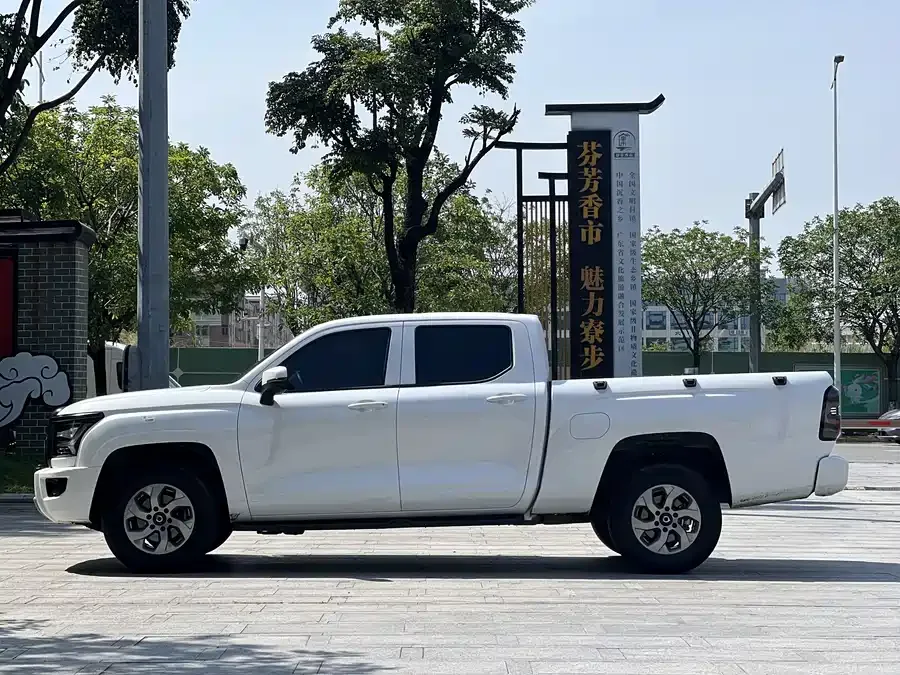 Great Wall King Kong Cannon King Kong Cannon 2024 2.0T Automatic 8AT Diesel 4WD Elite Flatbed 2025 — миниатюра 2