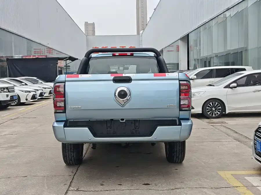 Great Wall King Kong Cannon King Kong Cannon 2024 2.0T Automatic 8AT Diesel Two-Wheel Drive Elite Flat Box 2024 — миниатюра 2