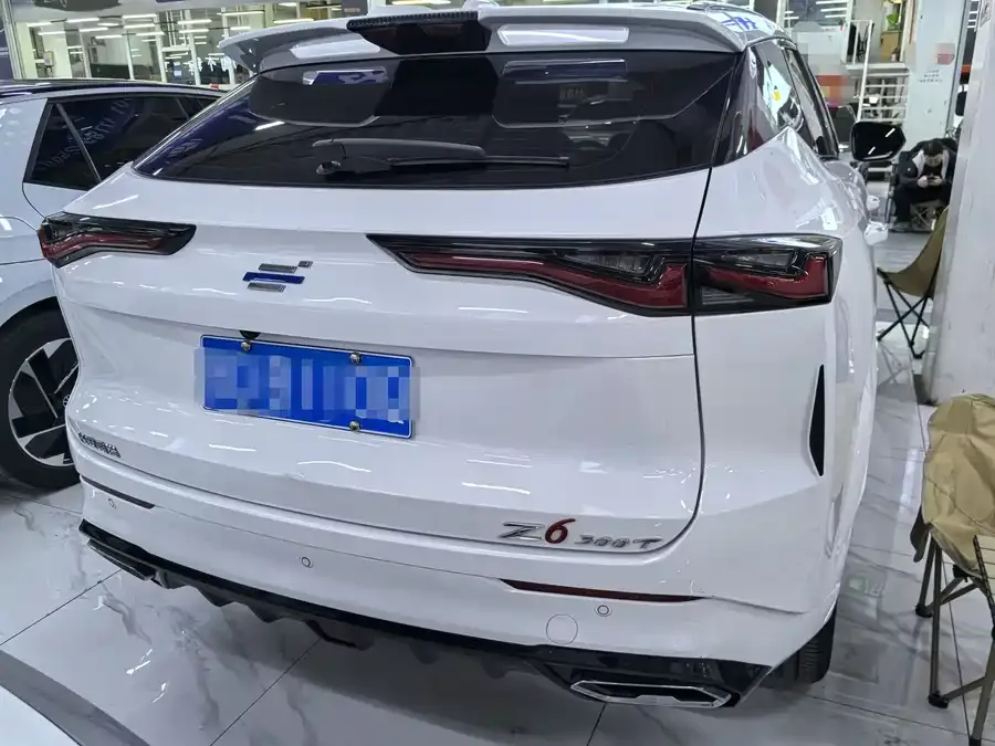 Oshan Z6 Changan Auchan Z6 2023 Blue Whale 1.5T DCT smart model 2024 — миниатюра 2