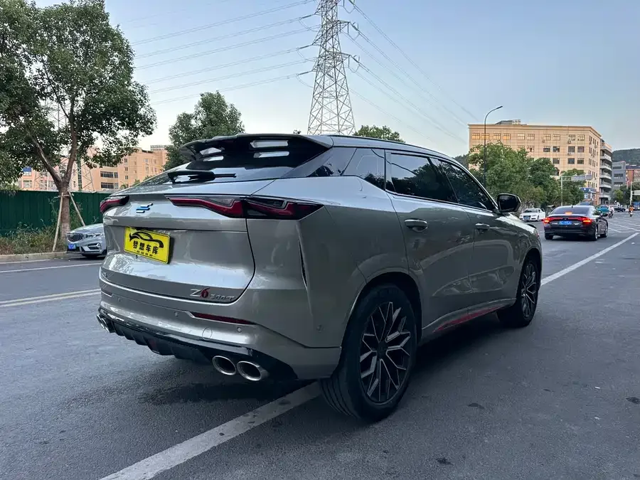 Oshan Z6 Changan Auchan Z6 2023 Blue Whale 1.5T DCT smart model 2023 — миниатюра 2