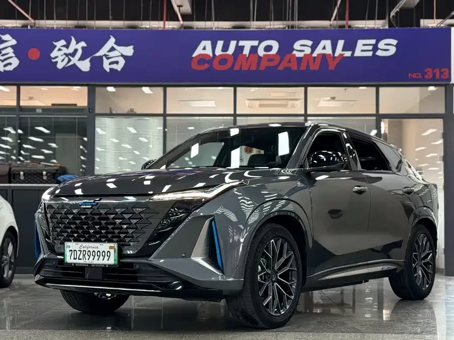Oshan Z6 New Energy Changan Oushang Z6 New Energy 2023 iDD 150KM Flagship PLUS Smart Parking Edition 2023 — фото 1, купить с доставкой в Москву