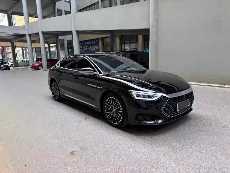 BYD Second-hand Han 2023 DM-i Champion Edition 121KM Prestige Edition 2023 — миниатюра 3