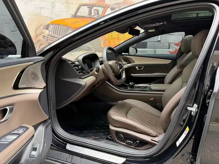 BYD Second-hand Han 2023 DM-i Champion Edition 121KM Prestige Edition 2023 — миниатюра 4