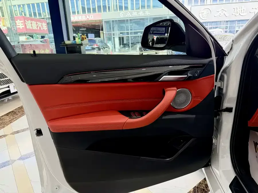 BMW X2 2022 sDrive25i M Sport Package 2022 — миниатюра 4