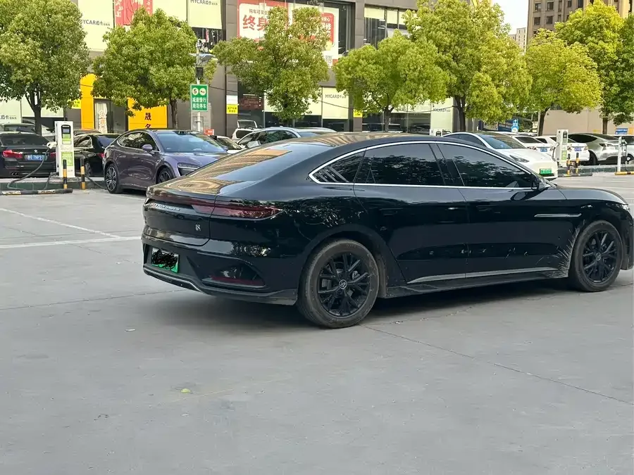 BYD Second-hand Han 2025 DM-i 125KM Elite 2024 — миниатюра 2