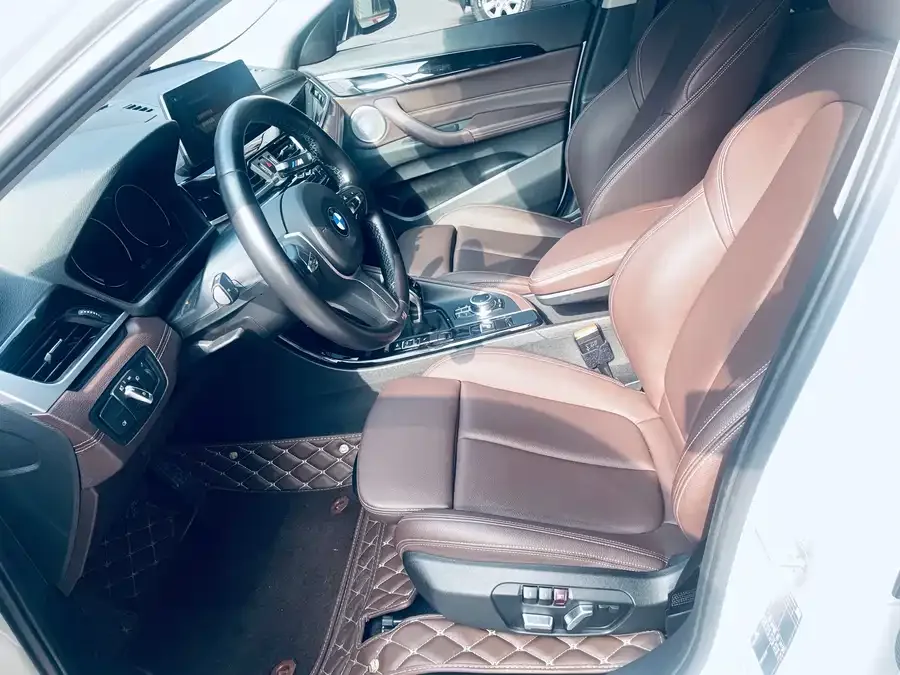 BMW X2 2022 sDrive25i M Sport Package 2022 — миниатюра 2