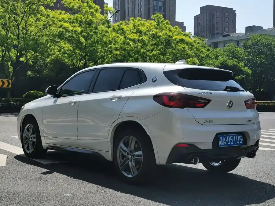 BMW X2 2022 sDrive25i M Sport Package 2022 — миниатюра 4