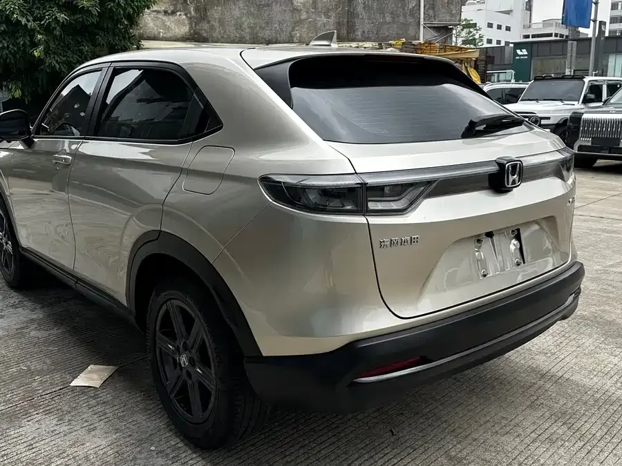 Honda WR-V 2023 1.5L CVT Hot Edition 2023 — миниатюра 3