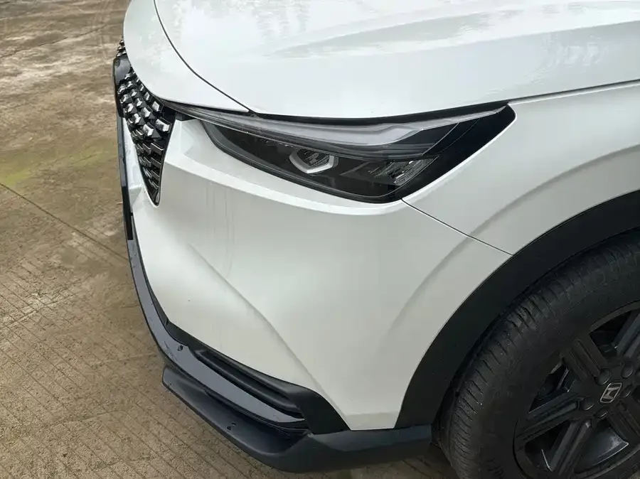Honda WR-V 2023 1.5L CVT Heat Wave Edition 2024 — миниатюра 2