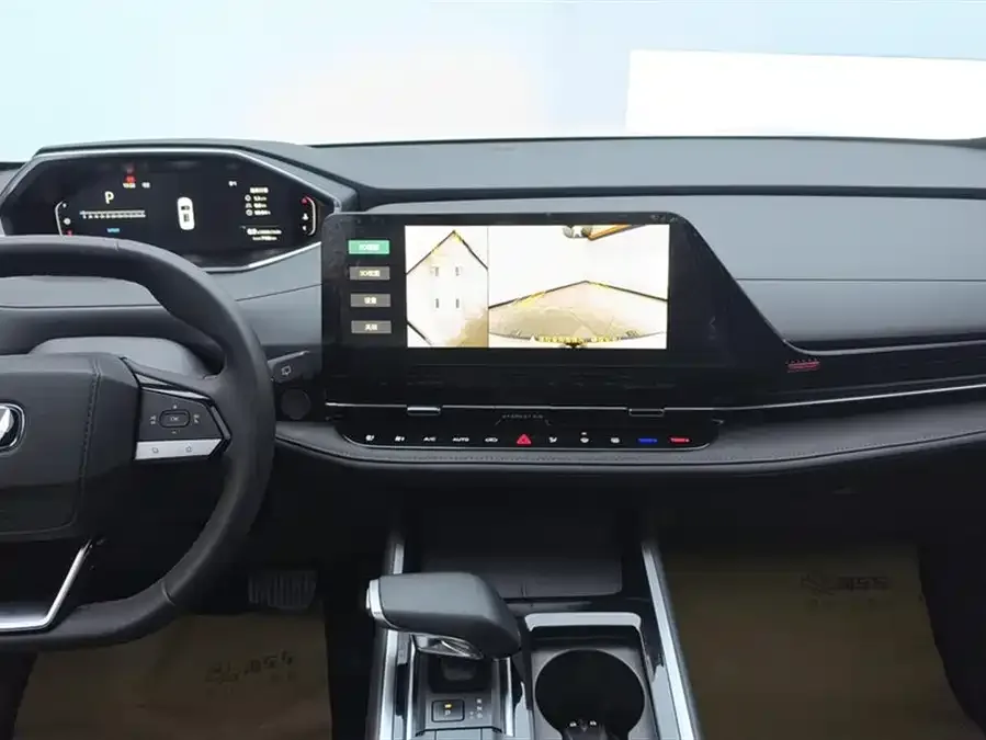 Changan CS55 Plus Changan CS55PLUS 2024 third generation 1.5T DCT premium model 2023 — миниатюра 4