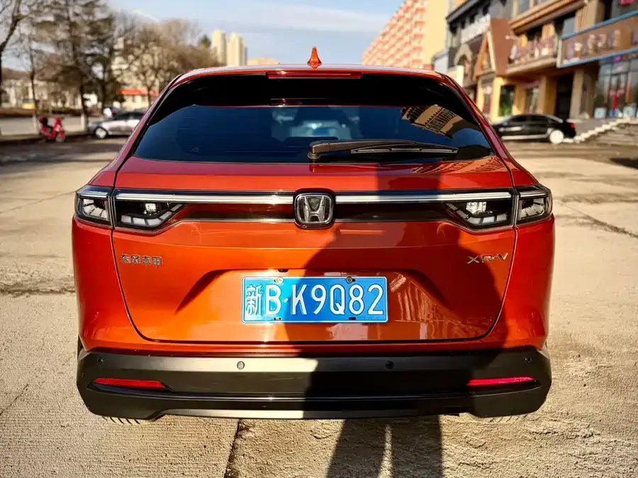 Honda WR-V 2023 1.5L CVT Heat Wave Edition 2023 — миниатюра 2