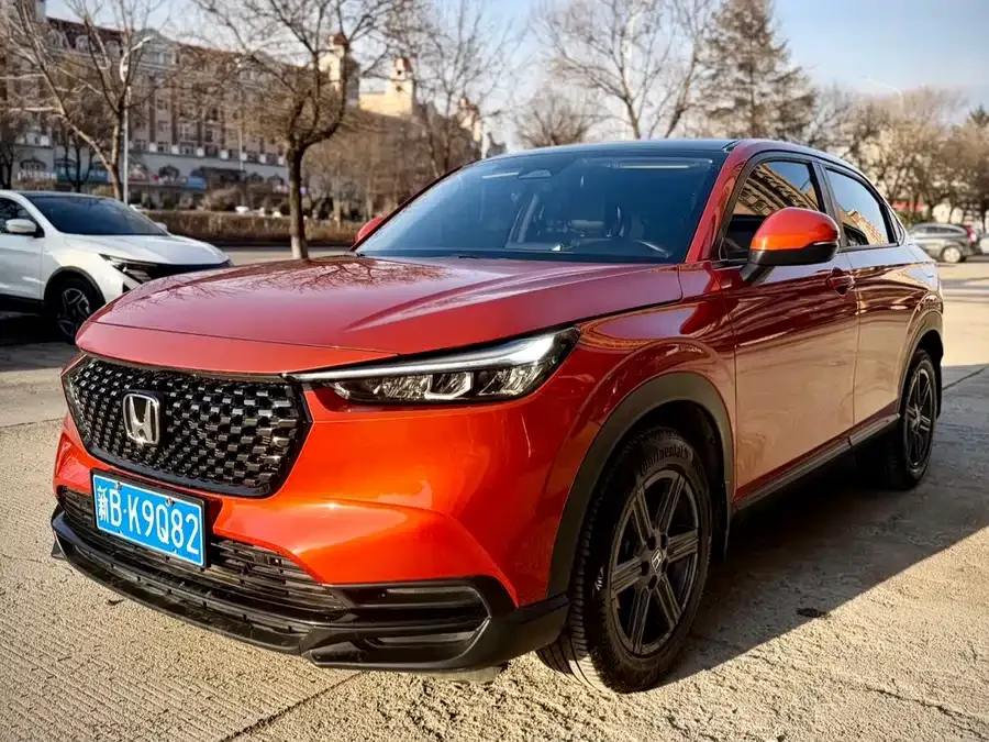 Honda WR-V 2023 1.5L CVT Heat Wave Edition 2023 — фото 1, купить с доставкой в Москву