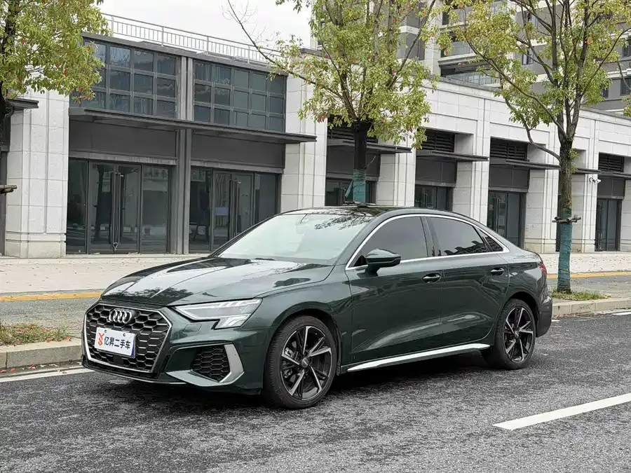 Audi A3 2022 Sportback 35 TFSI stylish and sporty 2022 — фото 1, купить с доставкой в Москву