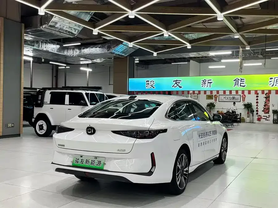 Changan A05 2024 145 Max 2023 — миниатюра 2