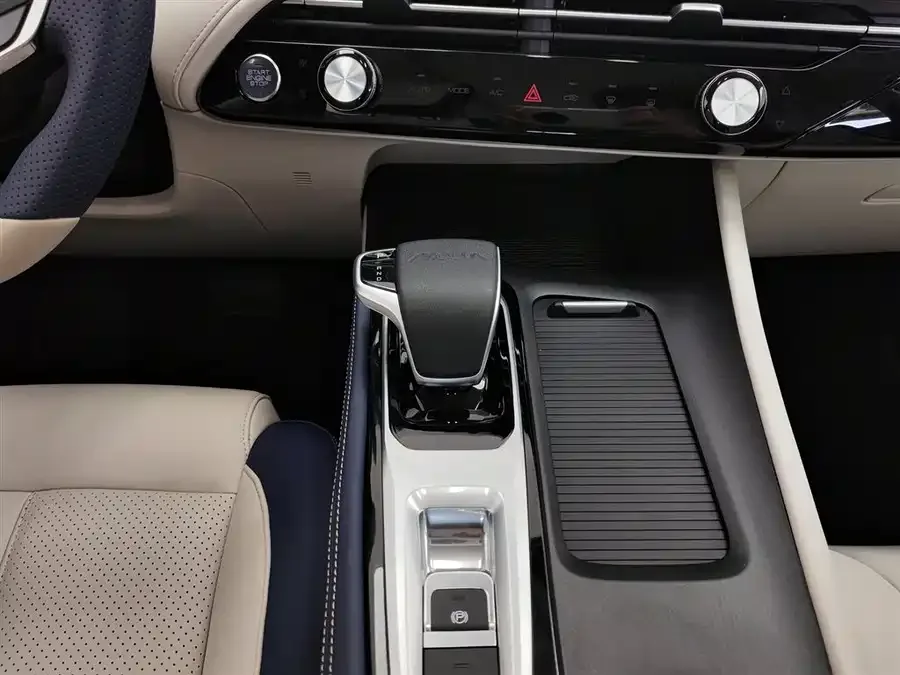 Dongfeng Haoji Haoji 2022 Mach Power 1.5T Dare to Love Edition 2023 — миниатюра 4