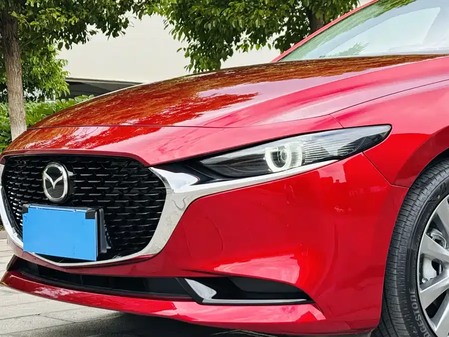 Mazda Axela Mazda 3 Axela 2025 2.0L Automatic Premium Edition 2025 — миниатюра 4