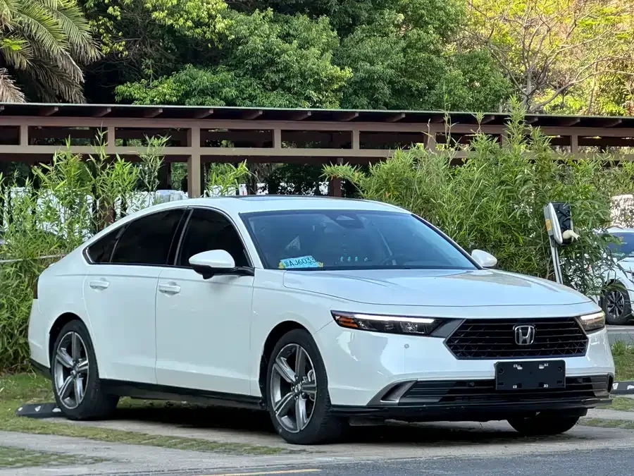 Honda Accord Accord 2023 260TURBO Excellence Edition 2023 — миниатюра 3
