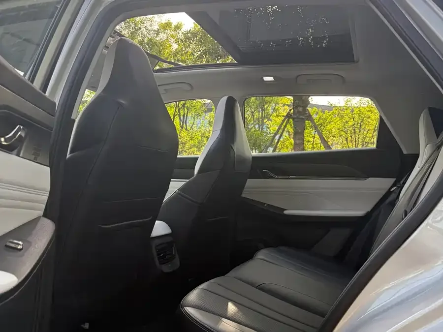 Dongfeng L7 Dongfeng Fengshen L7 2024 518 Pro 2024 — миниатюра 2