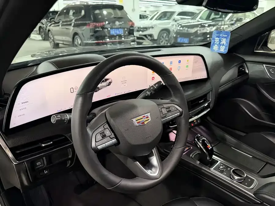 Cadillac CT5 2024 28T luxury model 2024 — миниатюра 4
