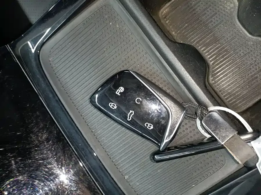 Dongfeng SKY EV01 SKY EV01 2023 model 445km PRO 2024 — миниатюра 5