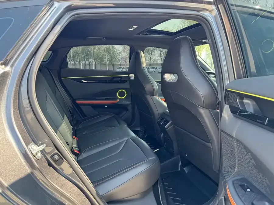 Changan UNI-V Changan UNI-V 2023 1.5T exclusive model 2023 — миниатюра 4
