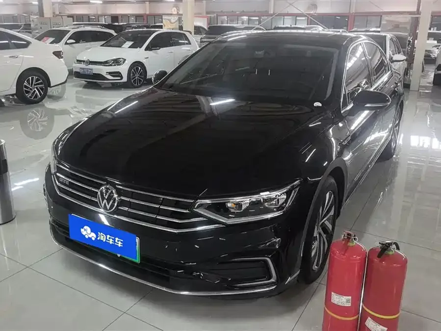 Volkswagen Magotan GTE plug-in hybrid Magotan GTE plug-in hybrid 2022 GTE luxury model 2024 — фото 1, купить с доставкой в Москву